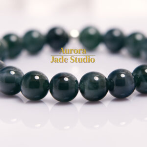 Guatemalan Jadeite Bracelet – 9.7 mm