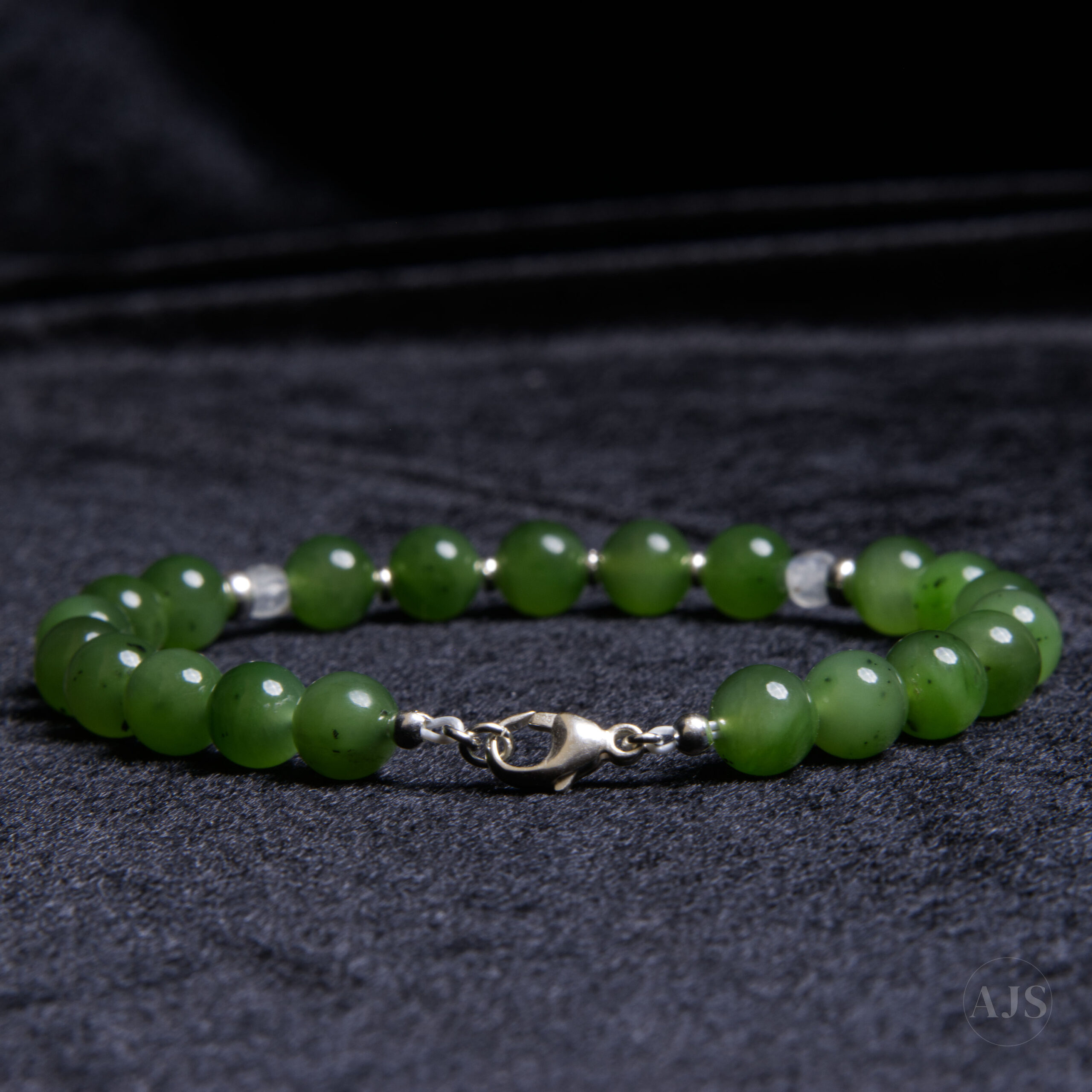 Siberian Nephrite Jade Bracelet with Labradorite & Sterling Silver – 8mm - Image 4